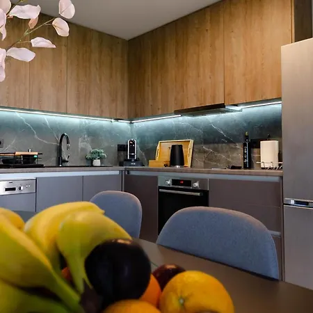 Marimar Panoramic Retreat: Magnificent Space And Breathtaking Gulf View Apartment *