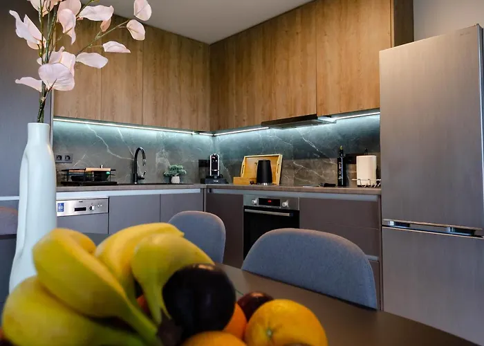 Marimar Panoramic Retreat: Magnificent Space And Breathtaking Gulf View 公寓 *