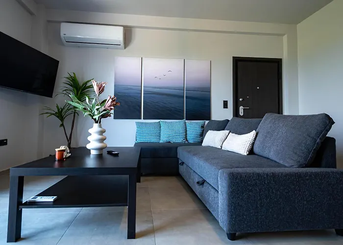 Lejlighed Marimar Panoramic Retreat: Magnificent Space And Breathtaking Gulf View Kalamata