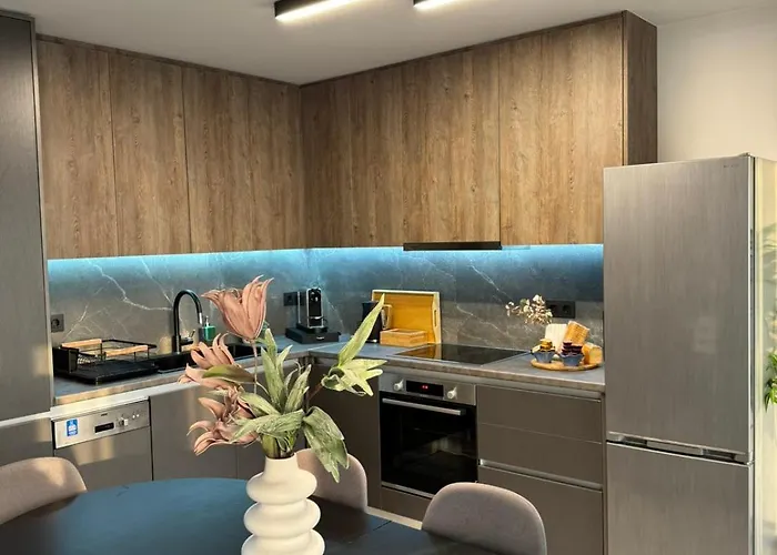 Marimar Panoramic Retreat: Magnificent Space And Breathtaking Gulf View 公寓 *